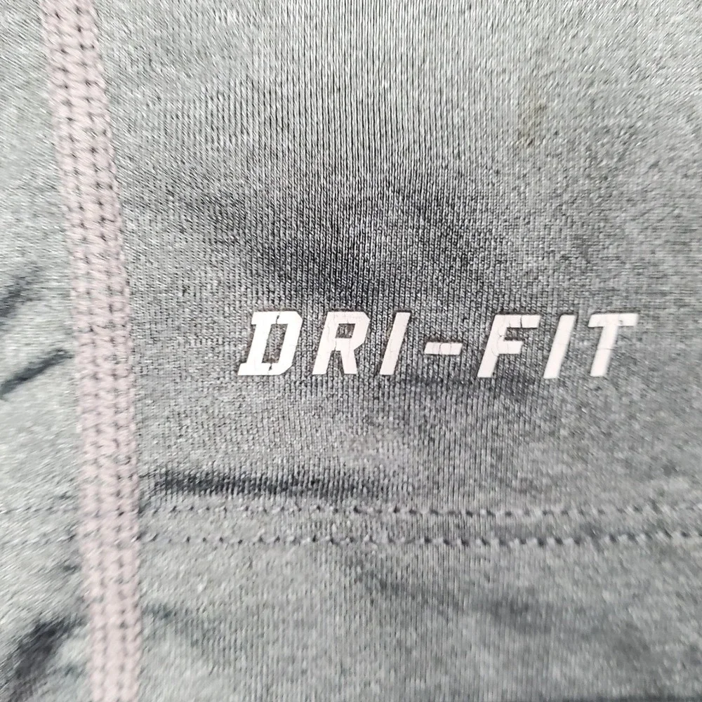 Nike Pro Combat Shirt Mens M Gray Fitted‎ Dri Fit Raglan Sleeve Baseball Active